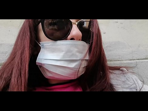 ❤️ Nicoletta sa pomstí svojmu susedovi a vymočí sa mu do garáže (Špeciálna talianska karanténa Covid19) Kvalitné porno na nás
