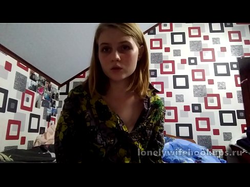 ❤️ Mladá blond študentka z Ruska má rada väčšie vtáky. Kvalitné porno na nás